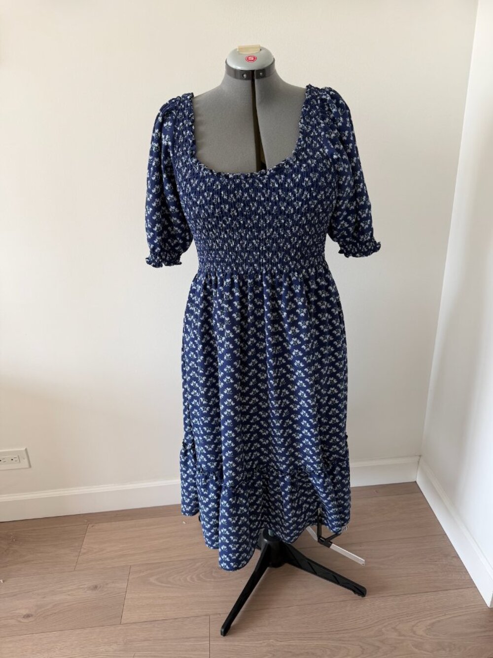 Hill House Home Nap Dress Louisa Posy Navy Crepe - Picture 2 of 5
